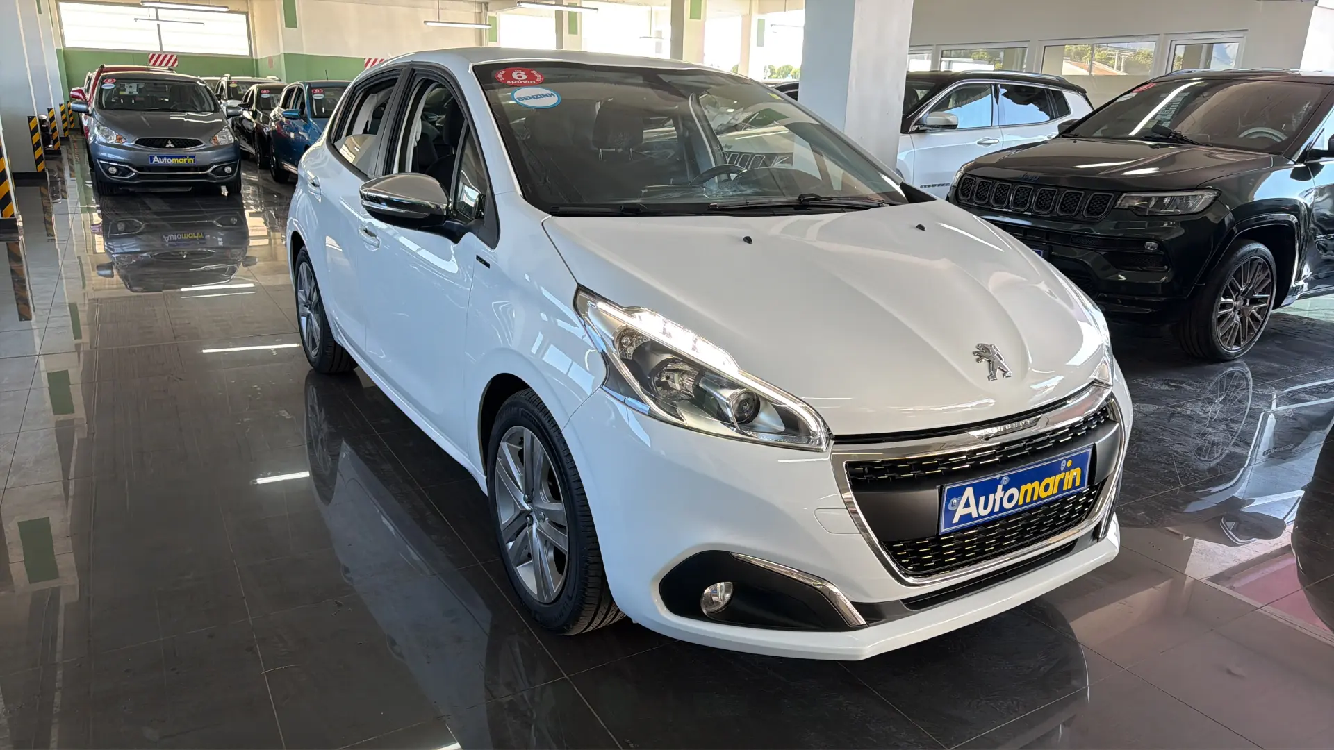 View 3 - Peugeot 208 - 2019