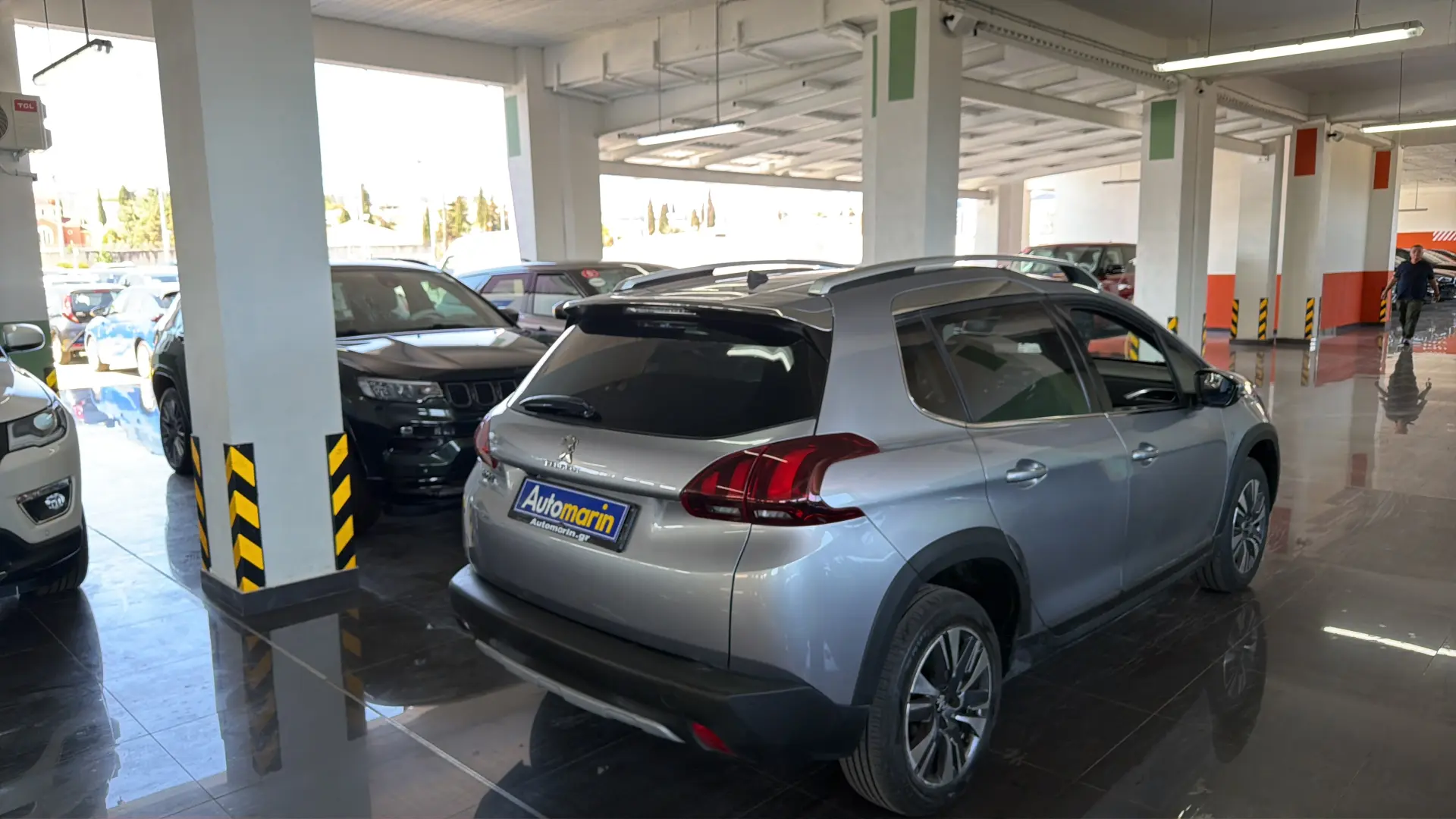 View 4 - Peugeot 2008 - 2019