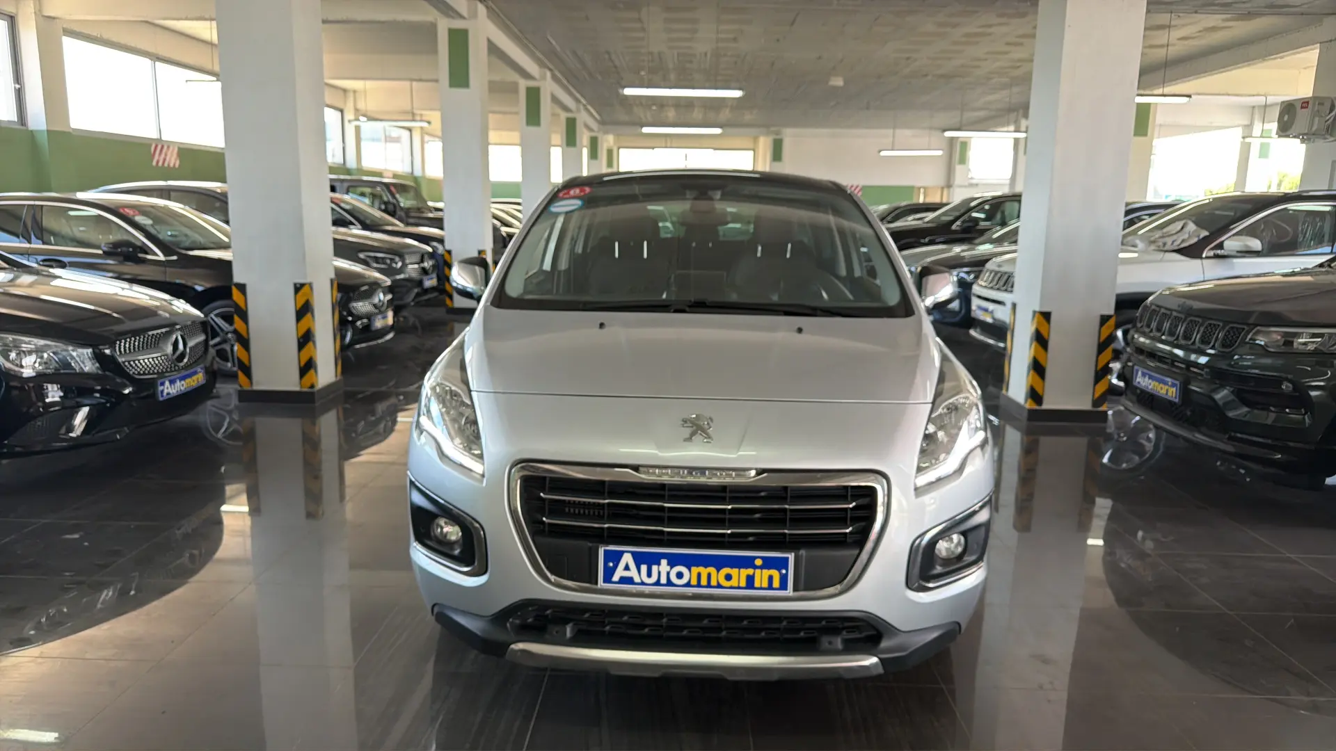 View 2 - Peugeot 3008 - 2016