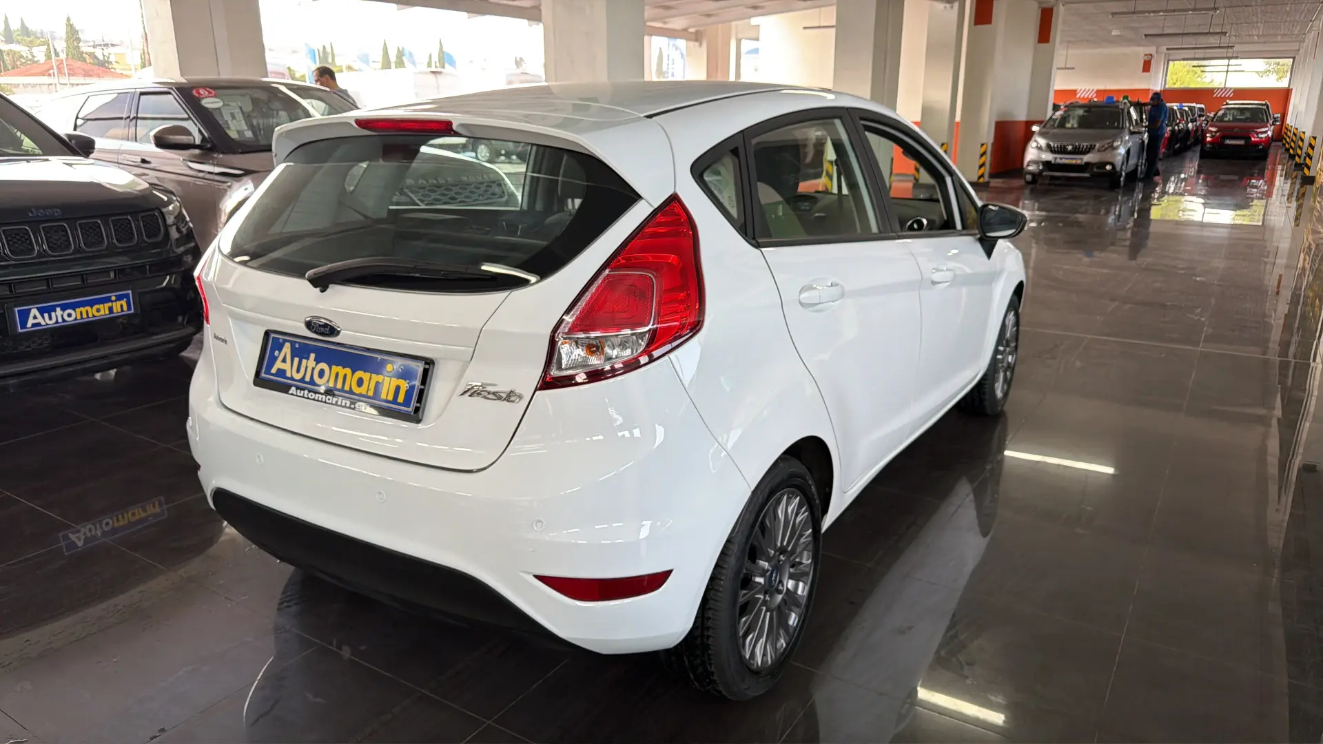 View 4 - Ford Fiesta - 2017