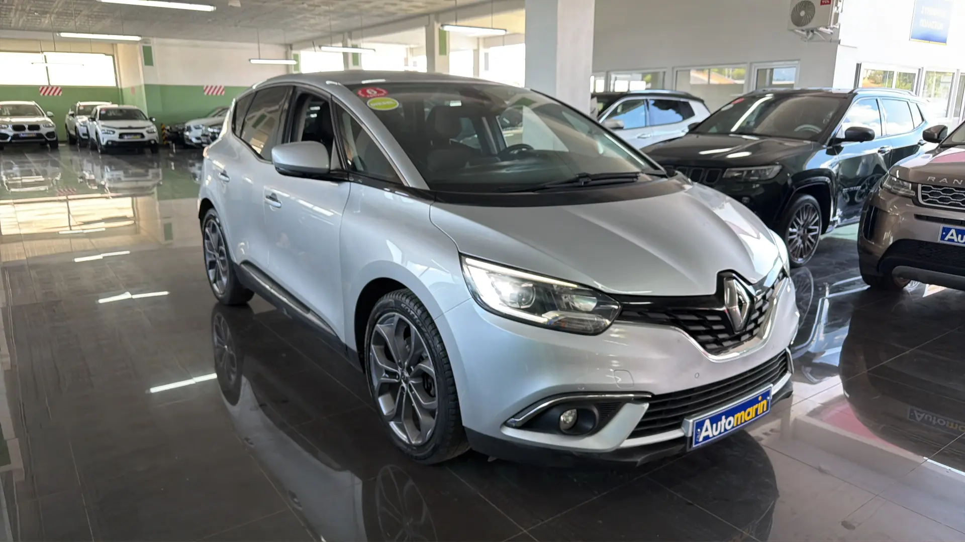 View 3 - Renault Scenic - 2018
