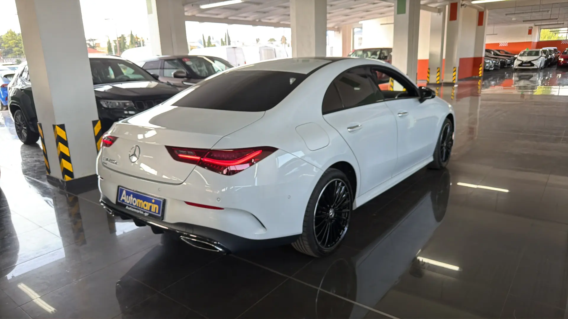 View 4 - Mercedes-Benz CLA 250 - 2024