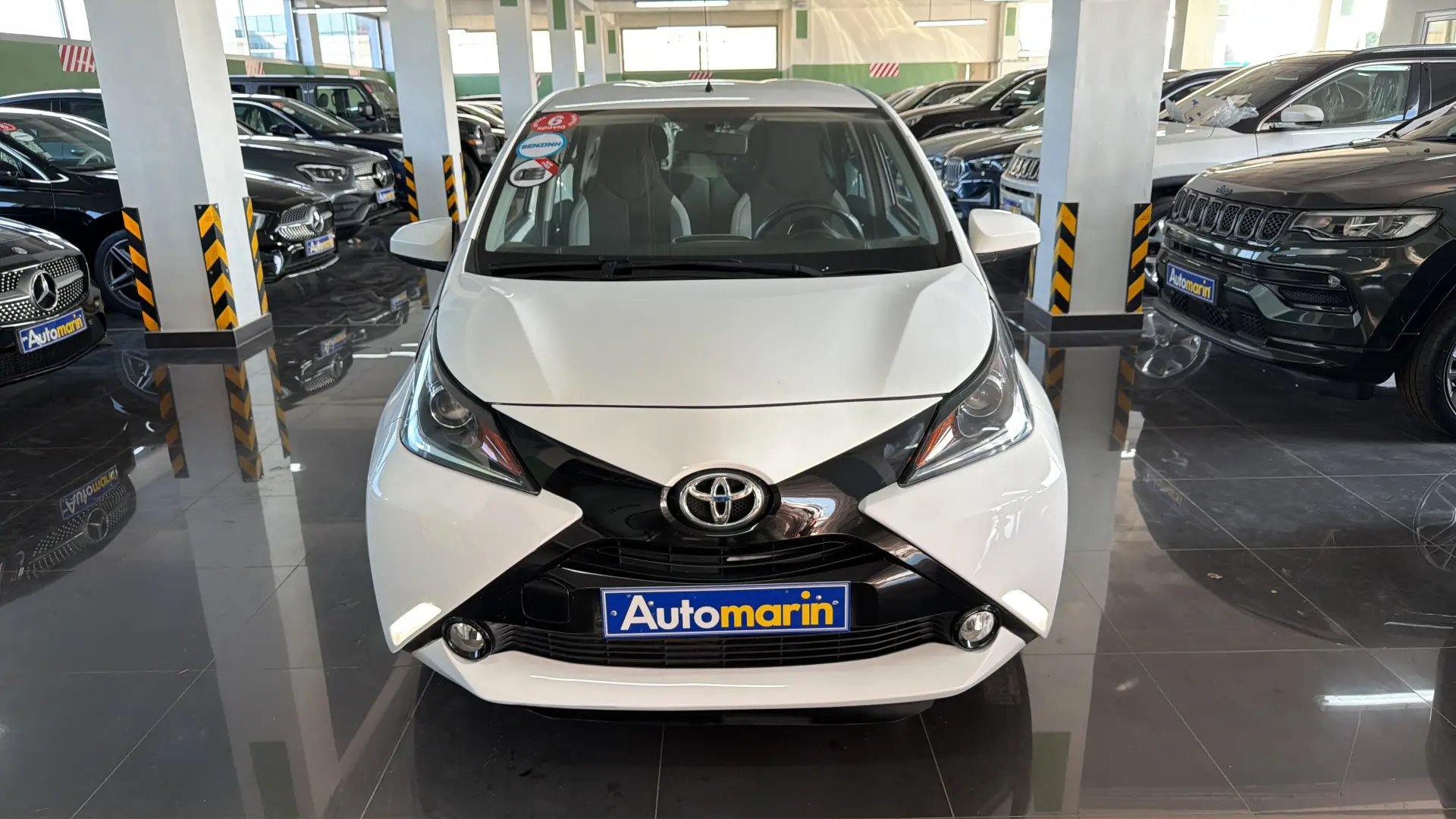 View 2 - Toyota Aygo - 2017