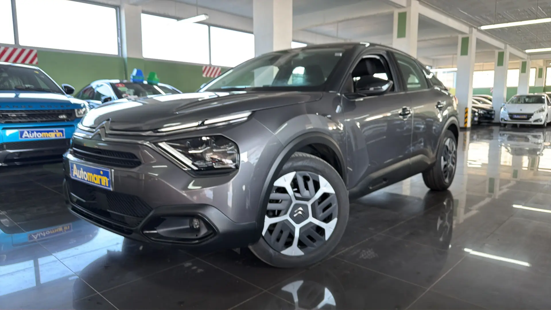 View 1 - Citroen C4 - 2022