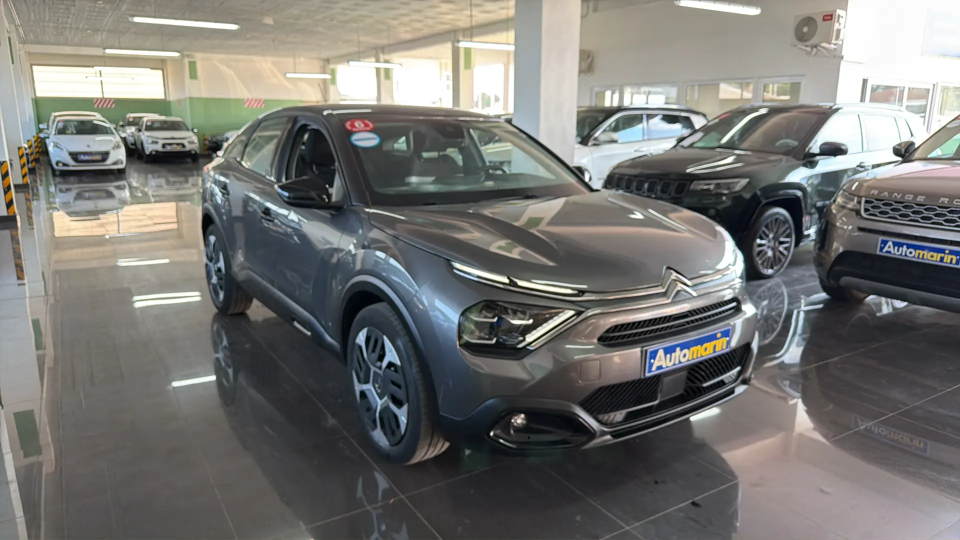 View 3 - Citroen C4 - 2022