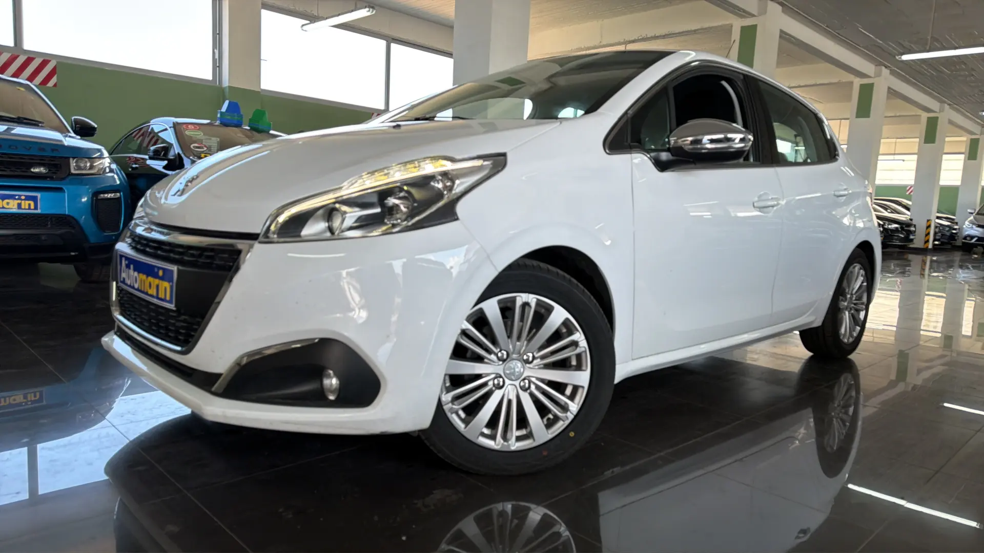 View 1 - Peugeot 208 - 2018