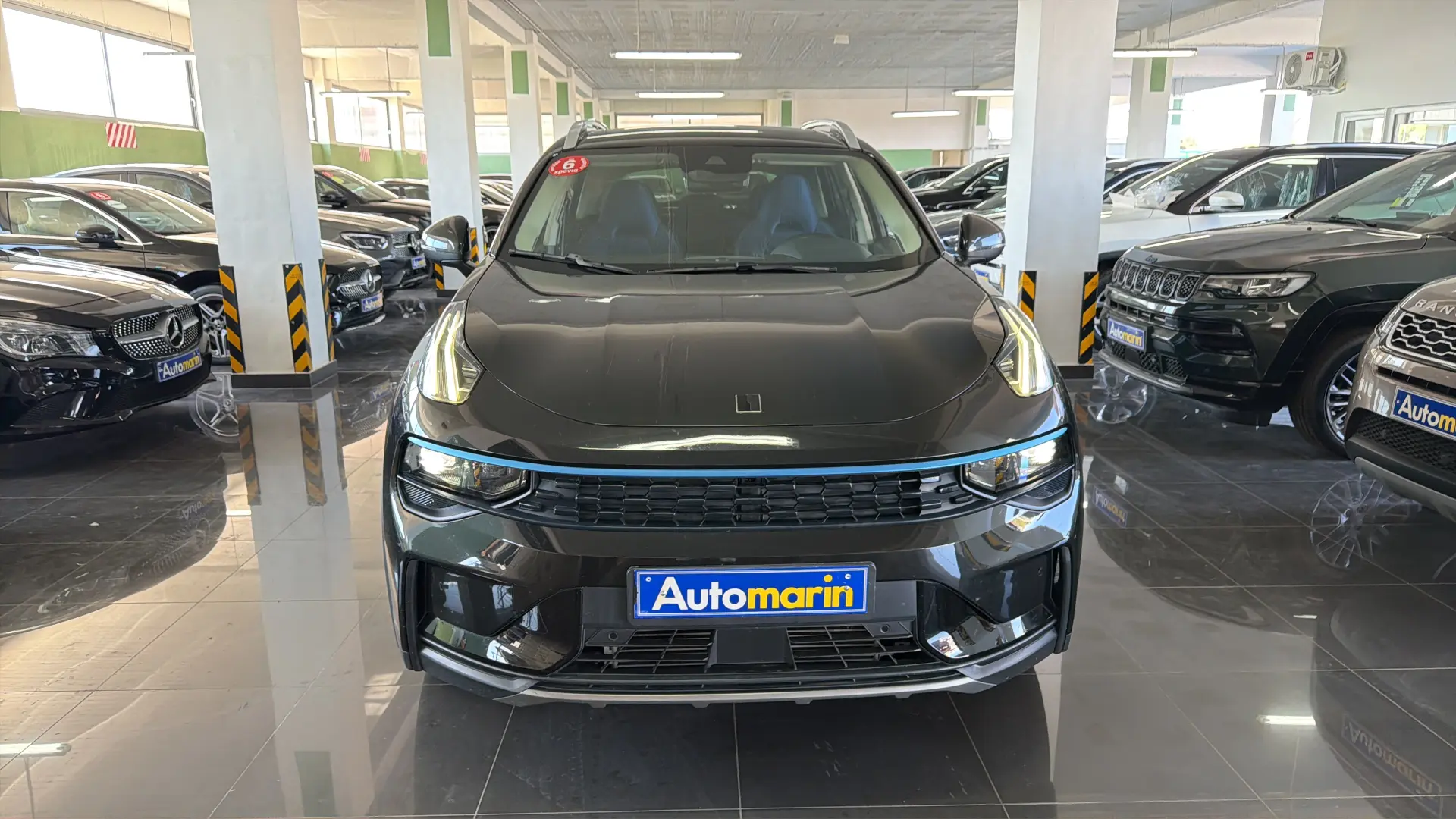 View 2 - Lynk & Co 01 - 2022