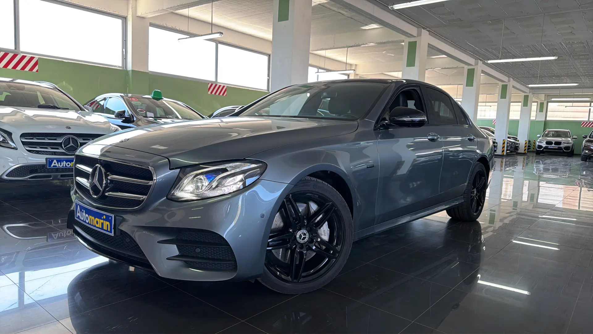 View 1 - Mercedes-Benz E 300 - 2021