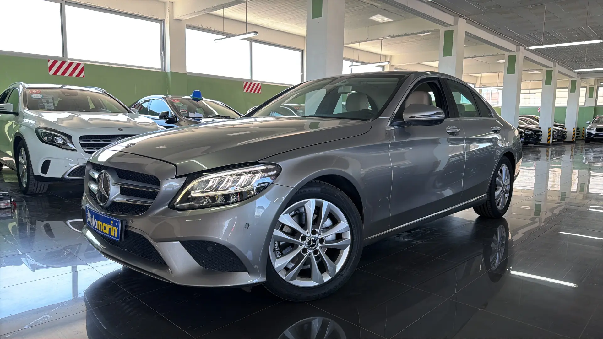 View 1 - Mercedes-Benz C 180 - 2018