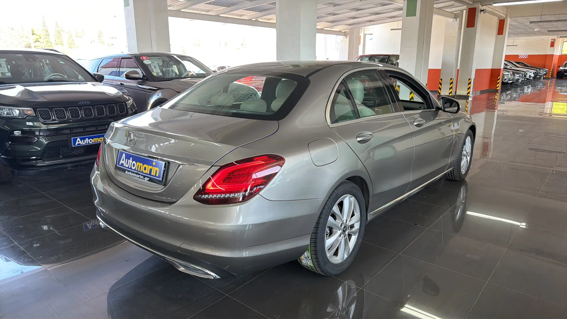 View 4 - Mercedes-Benz C 180 - 2018
