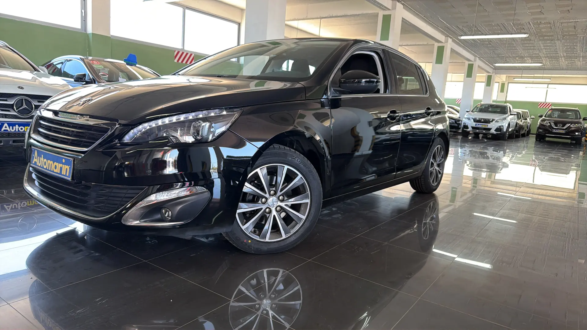 View 1 - Peugeot 308 - 2017