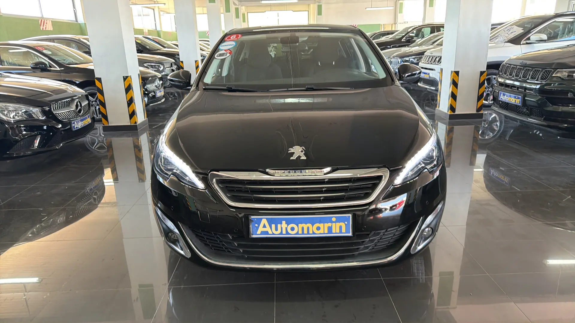View 2 - Peugeot 308 - 2017
