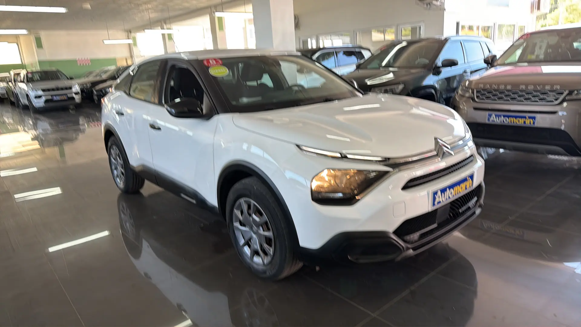 View 3 - Citroen C4 - 2022