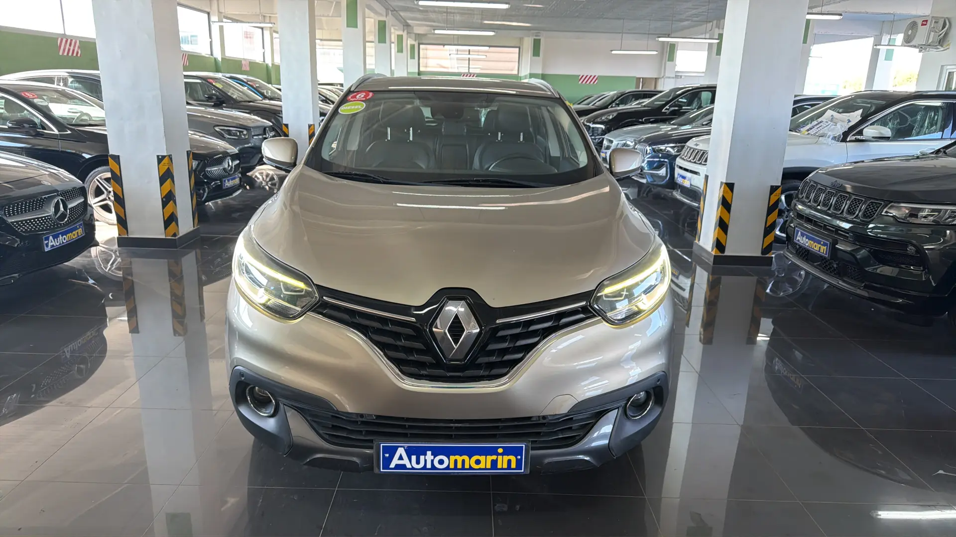 View 2 - Renault Kadjar - 2016