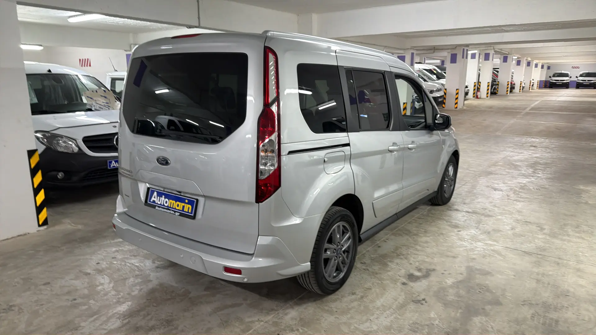 View 4 - Ford Tourneo - 2020