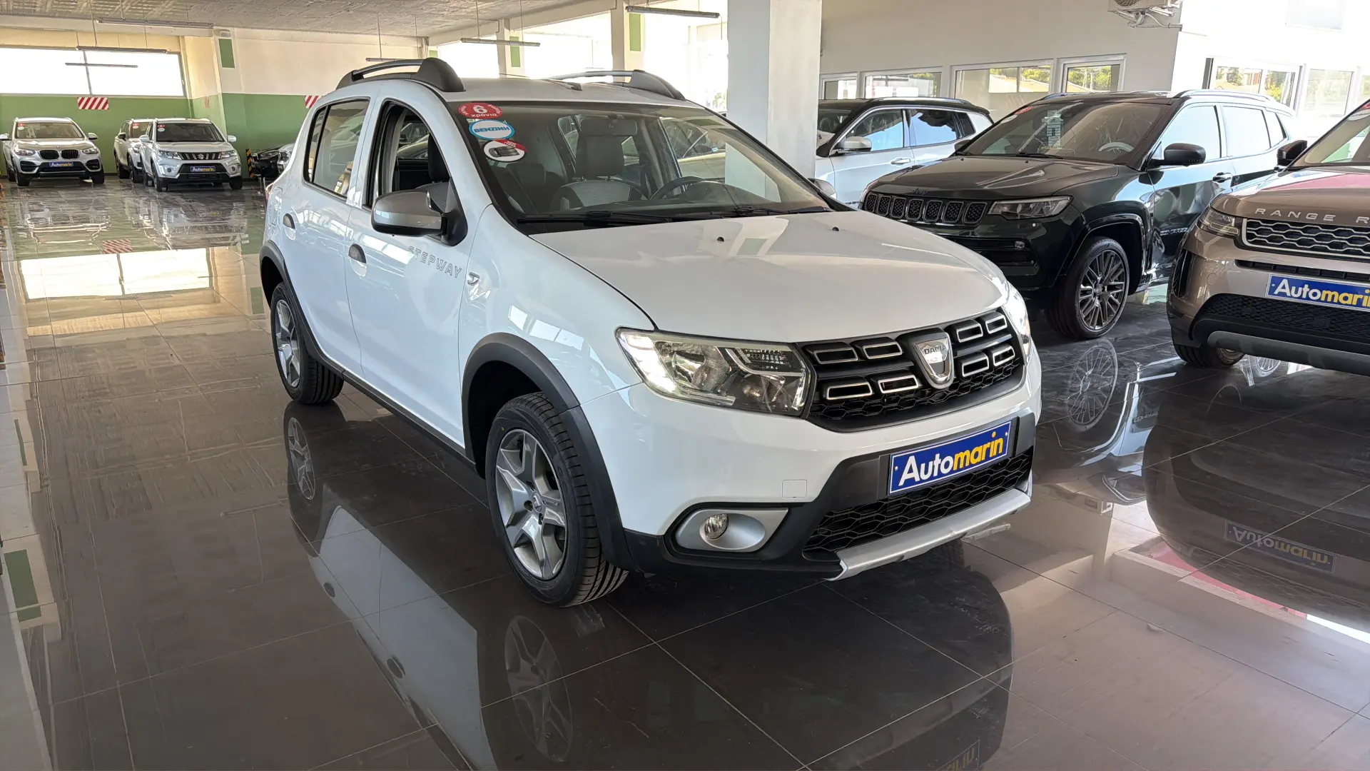 View 3 - Dacia Sandero - 2020