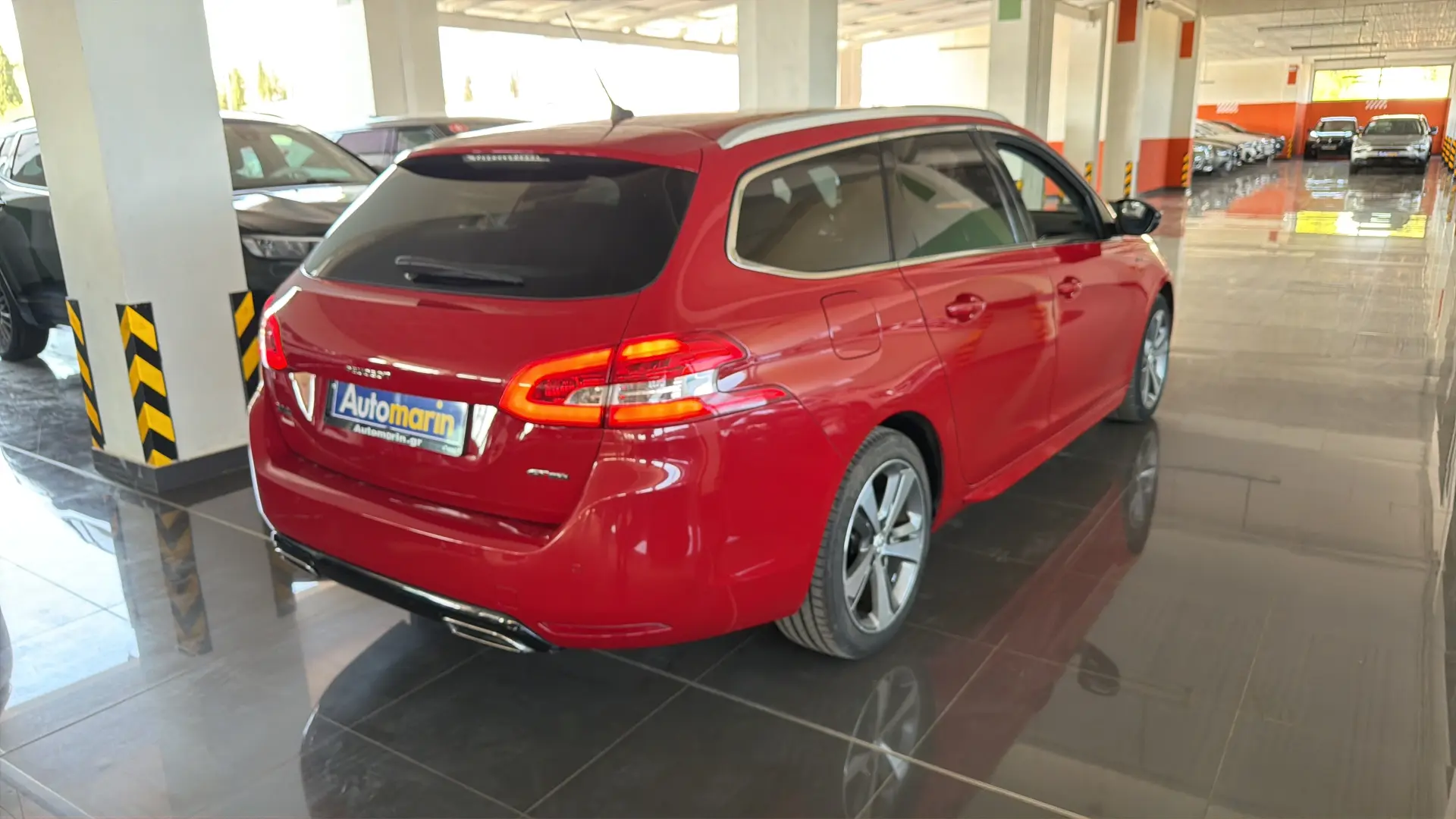 View 4 - Peugeot 308 - 2019