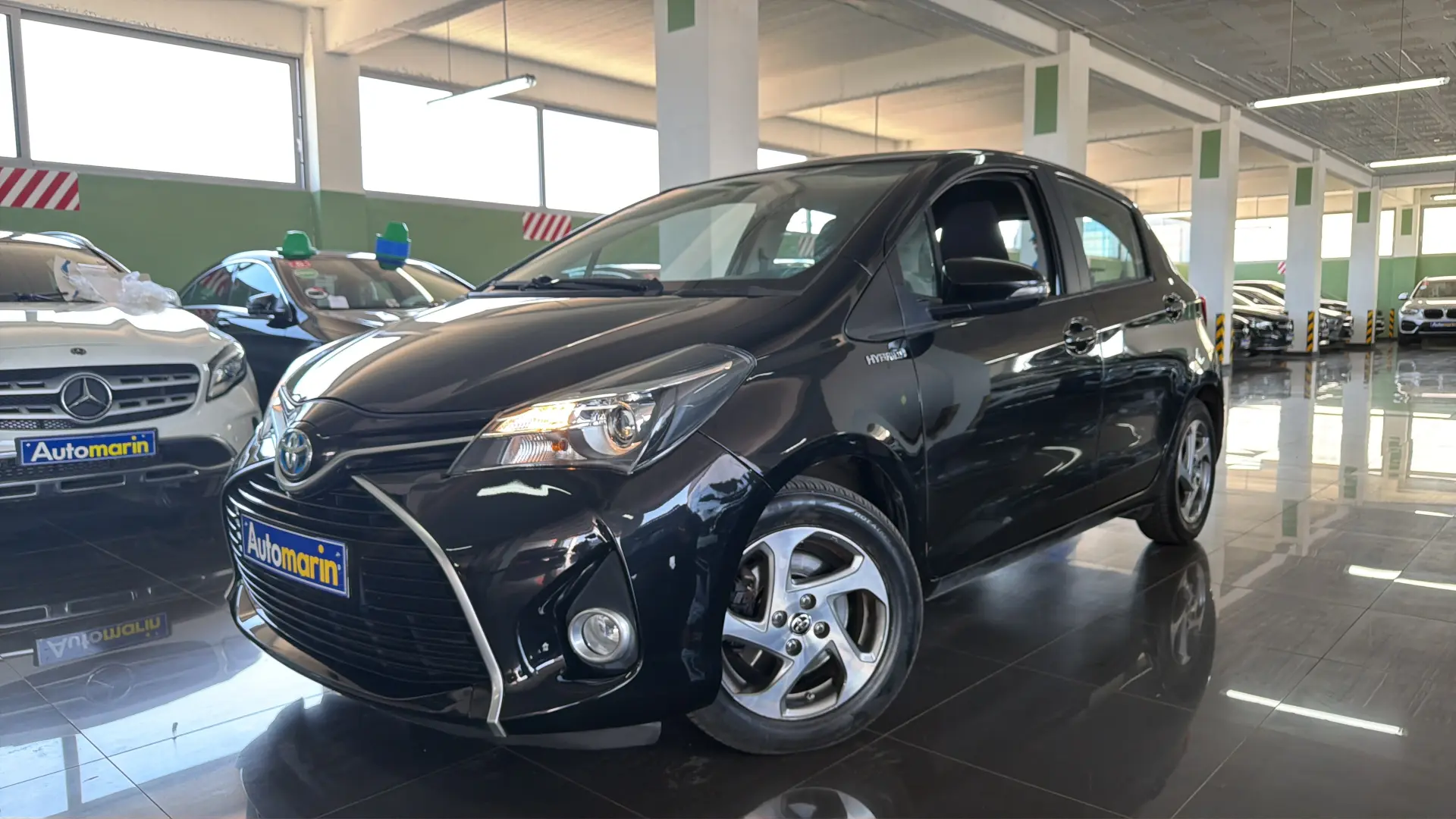 View 1 - Toyota Yaris - 2015