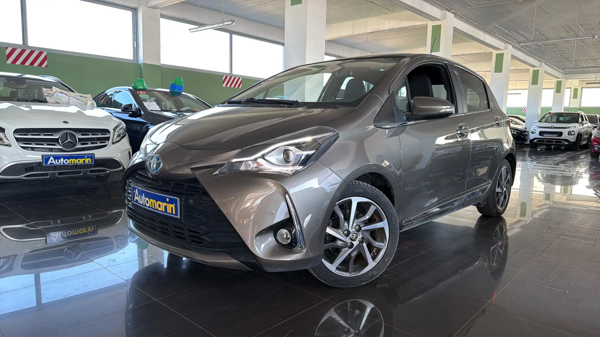 View 1 - Toyota Yaris - 2017
