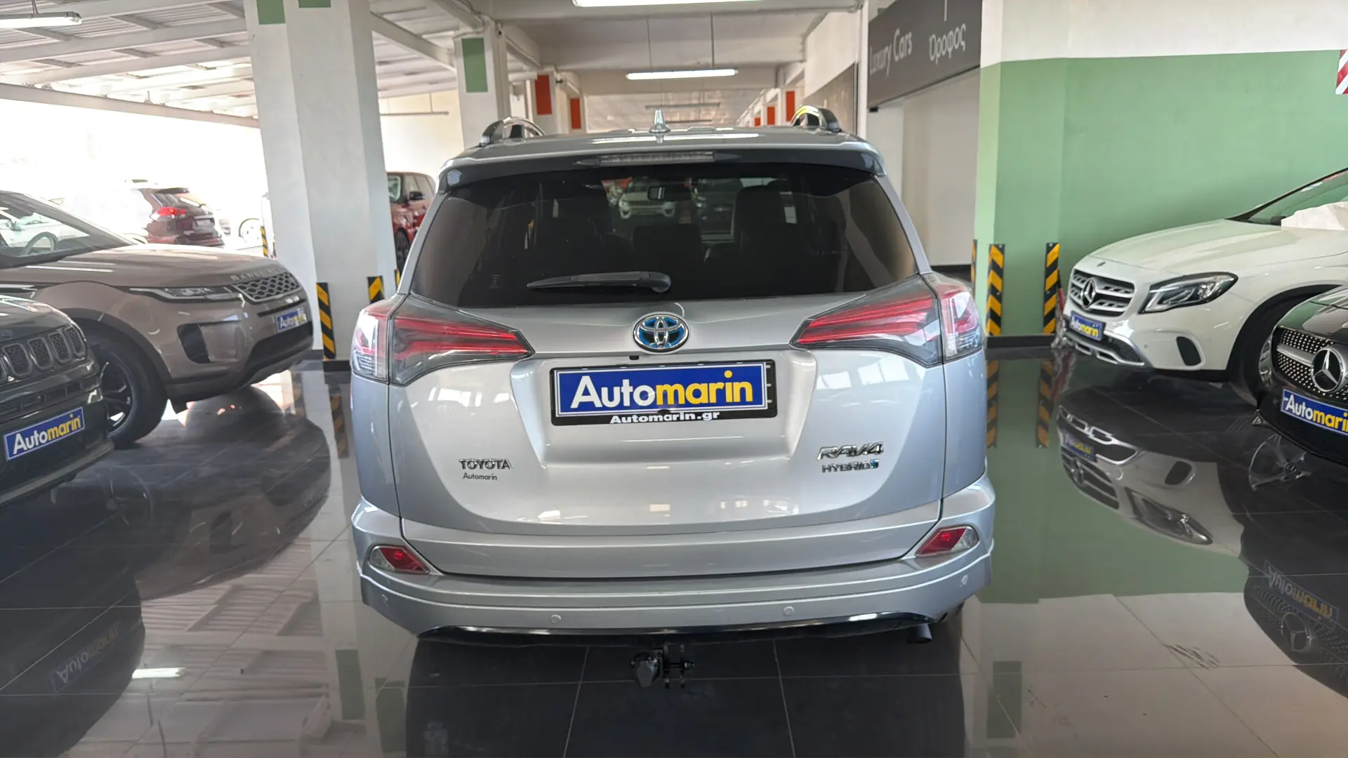 View 5 - Toyota RAV 4 - 2016