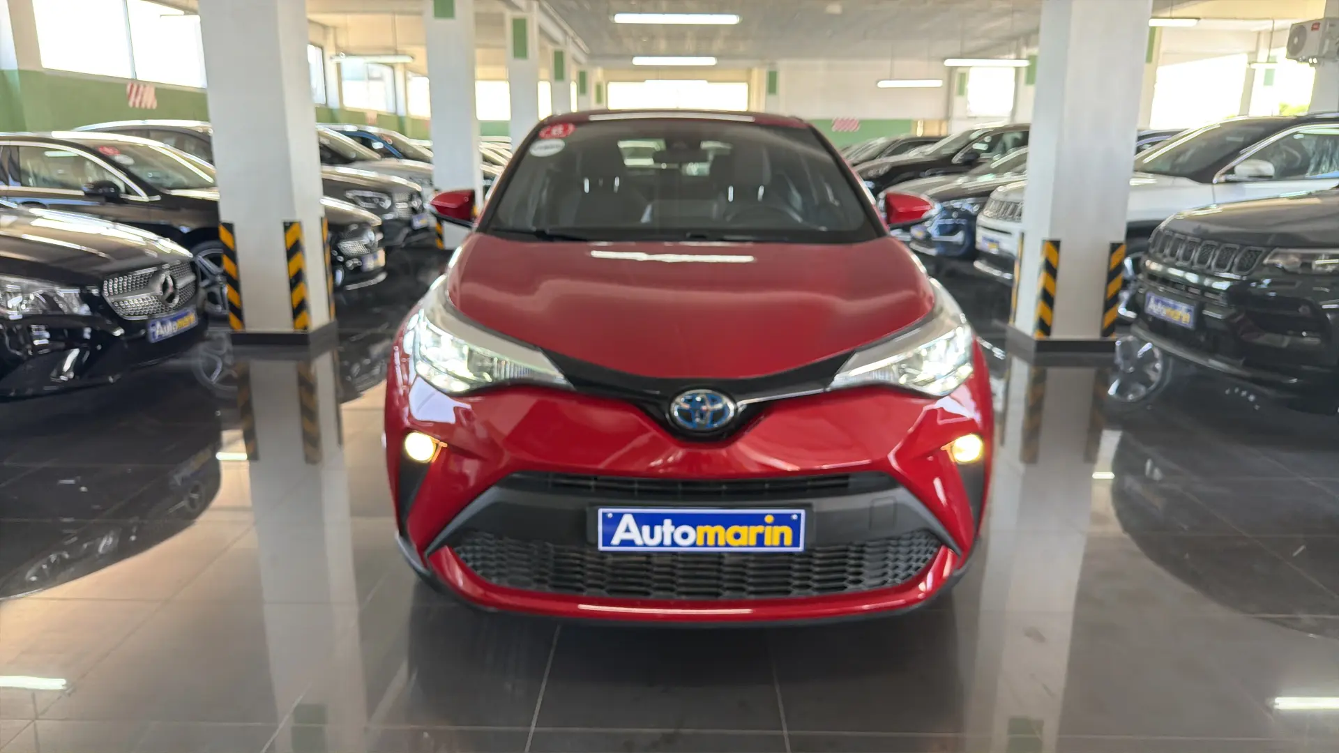 View 2 - Toyota C-HR - 2023
