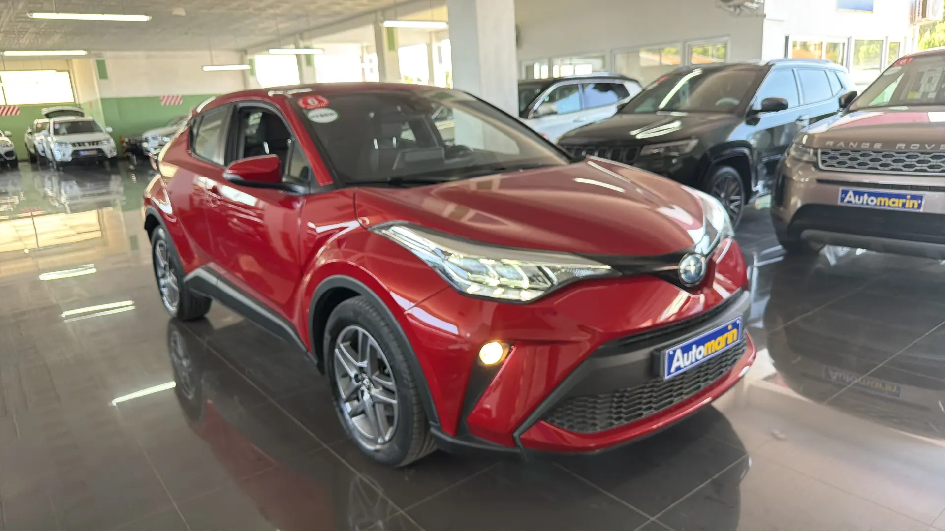View 3 - Toyota C-HR - 2023