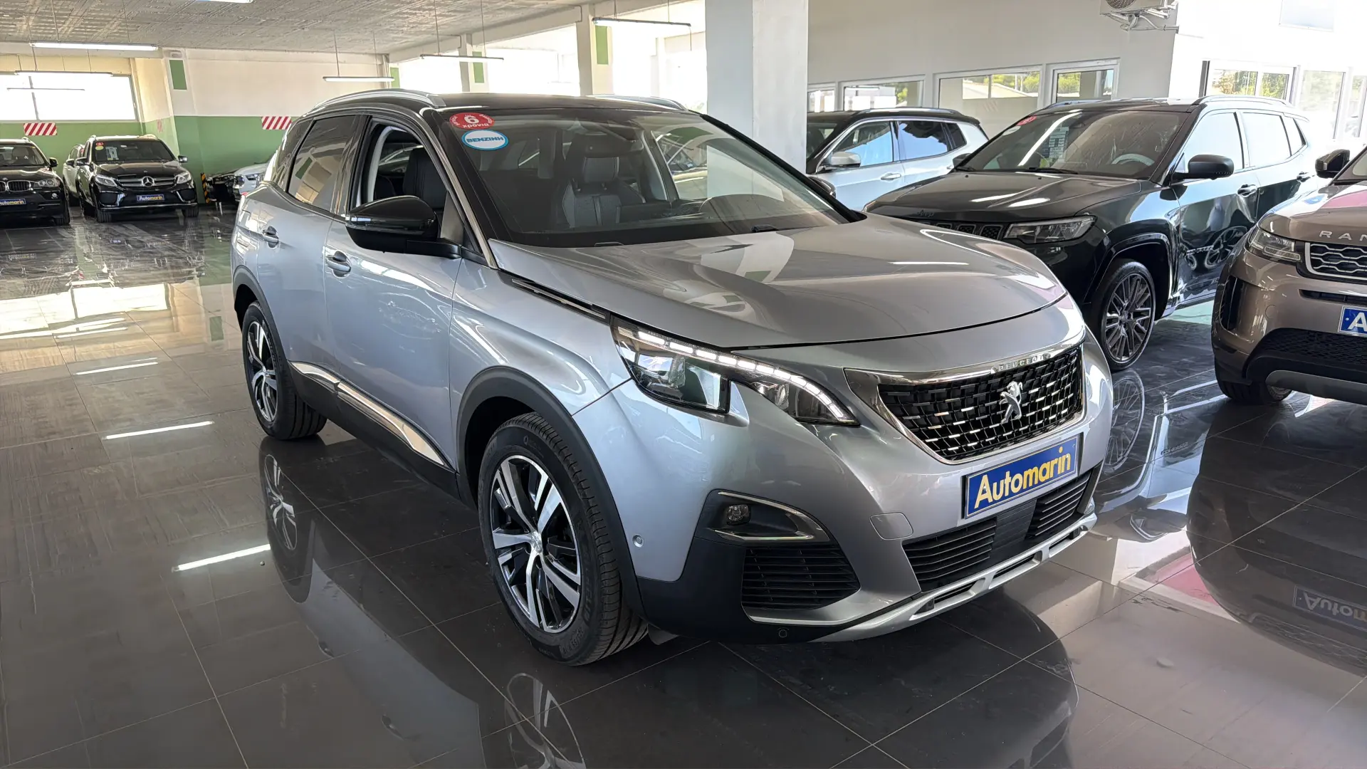 View 3 - Peugeot 3008 - 2019