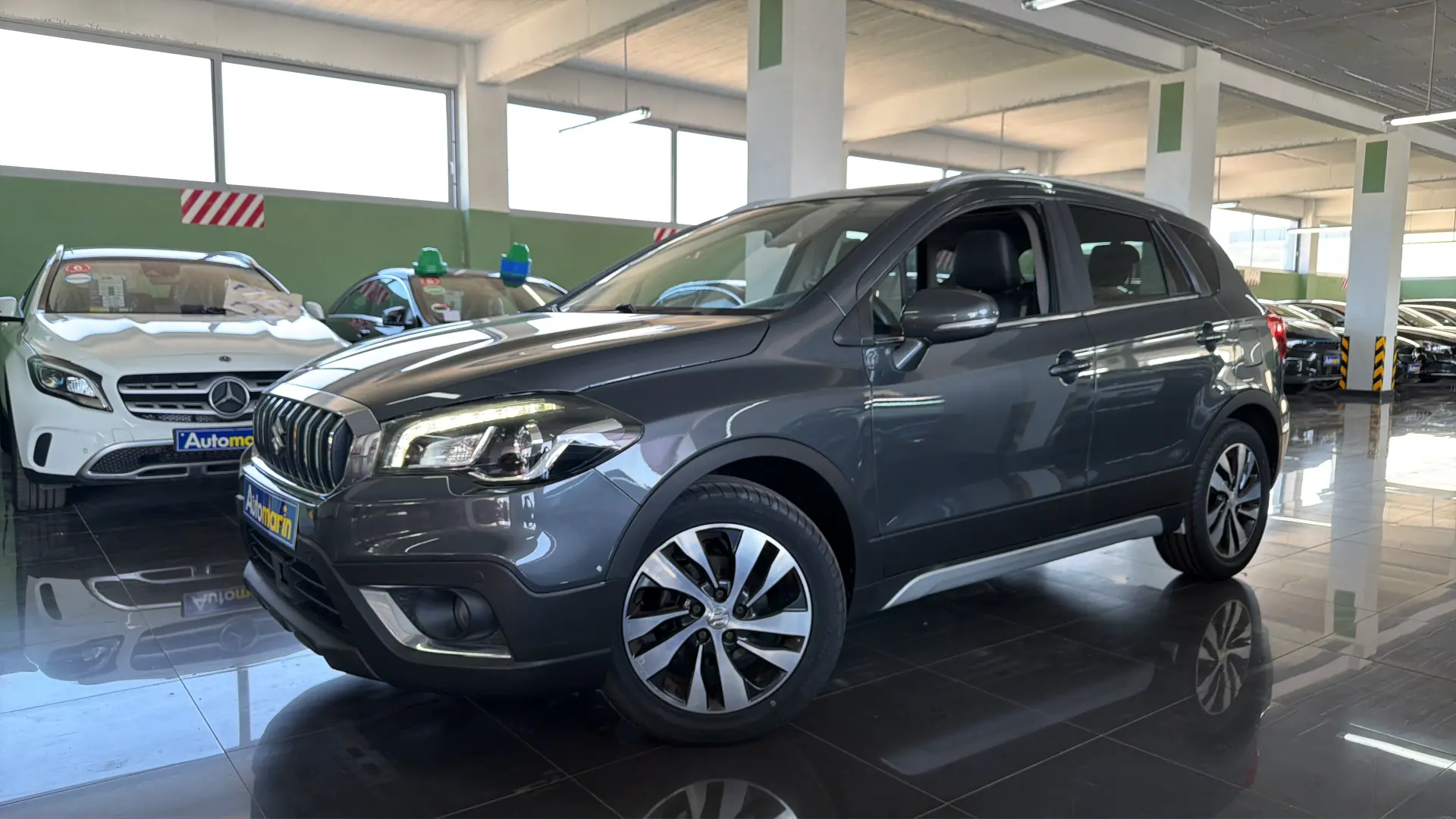 View 1 - Suzuki SX4 S-Cross - 2017