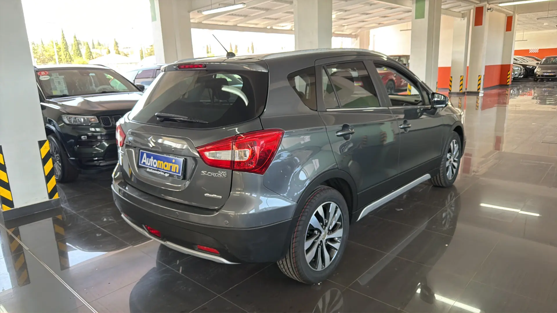 View 4 - Suzuki SX4 S-Cross - 2017
