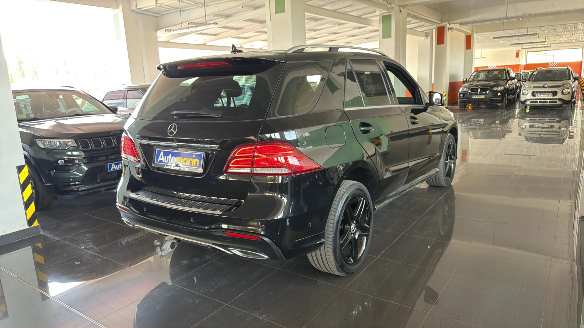 View 4 - Mercedes-Benz GLE 250 - 2018