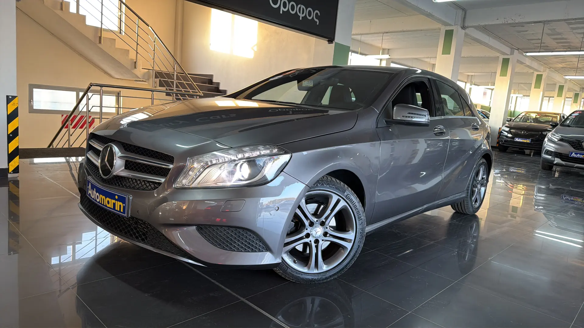 View 1 - Mercedes-Benz A 180 - 2014