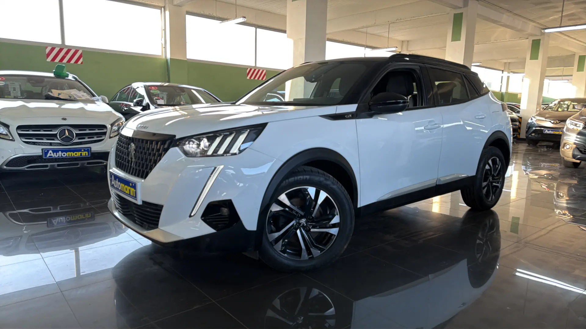 View 1 - Peugeot 2008 - 2021