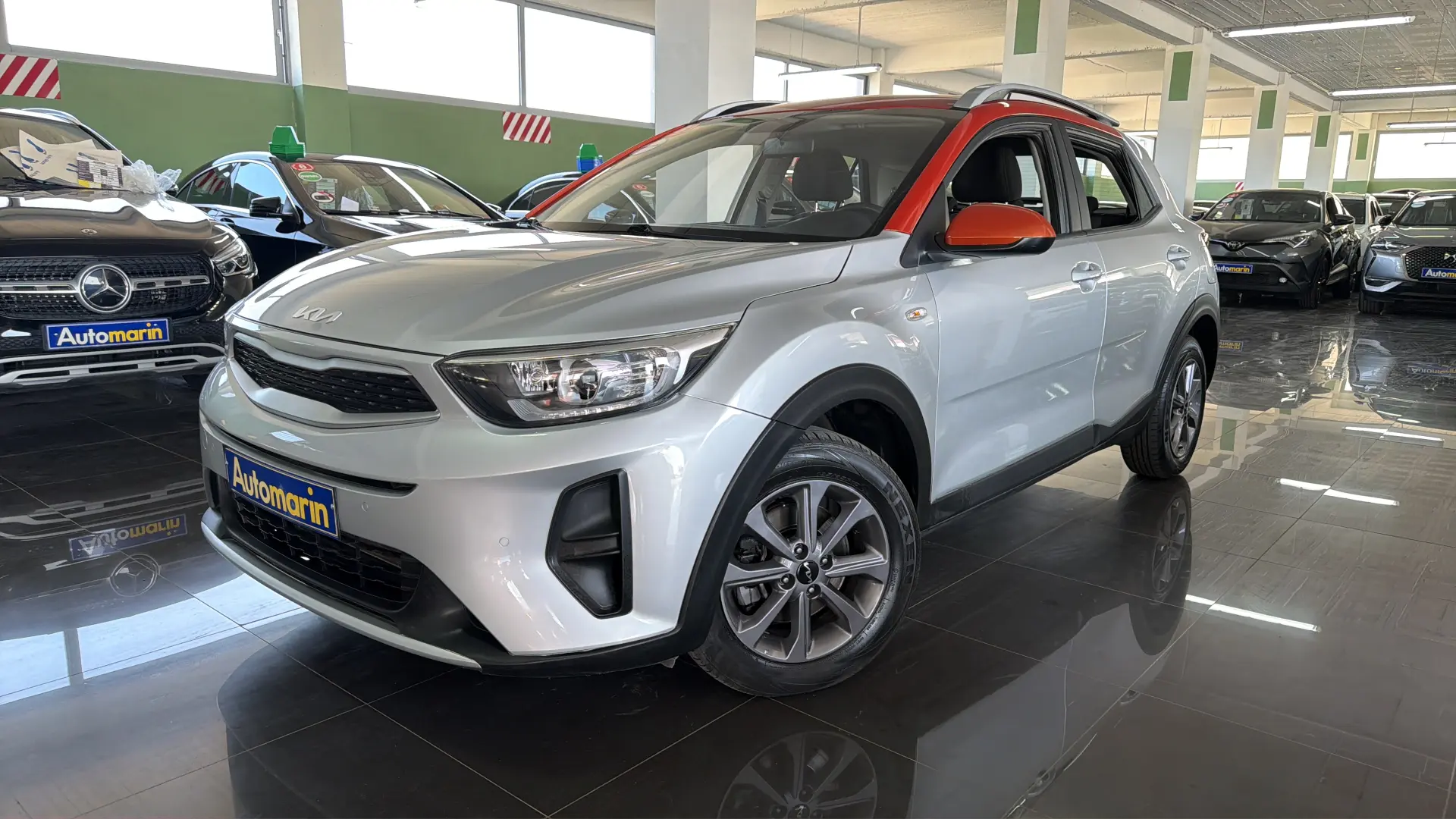 View 1 - Kia Stonic - 2021
