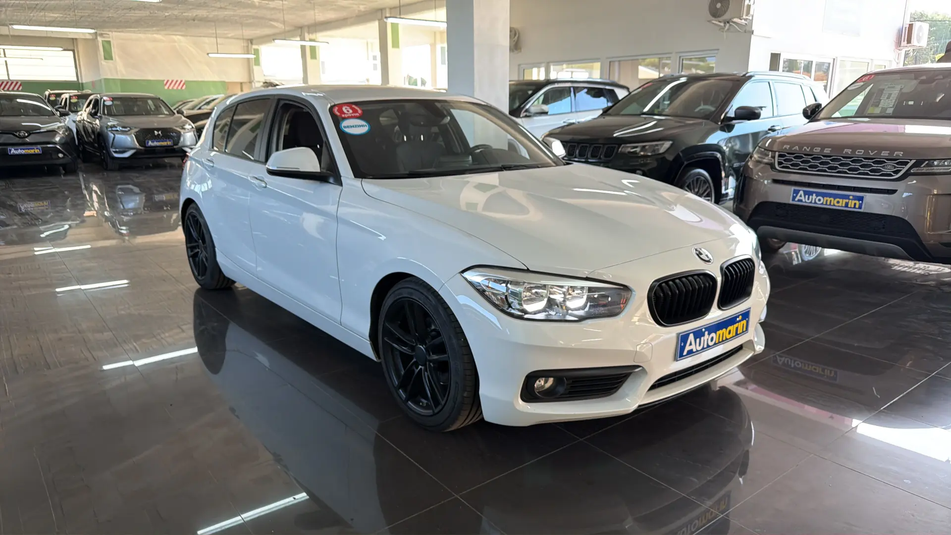 View 3 - BMW 118 - 2018