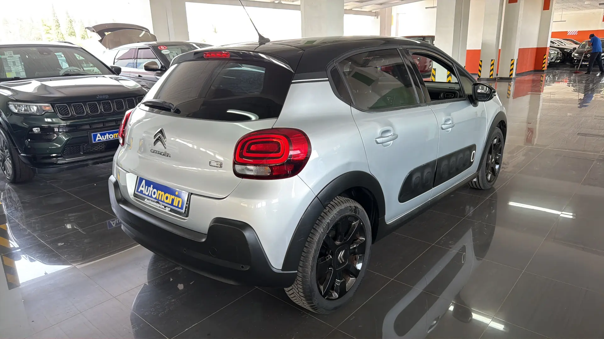 View 4 - Citroen C3 - 2017