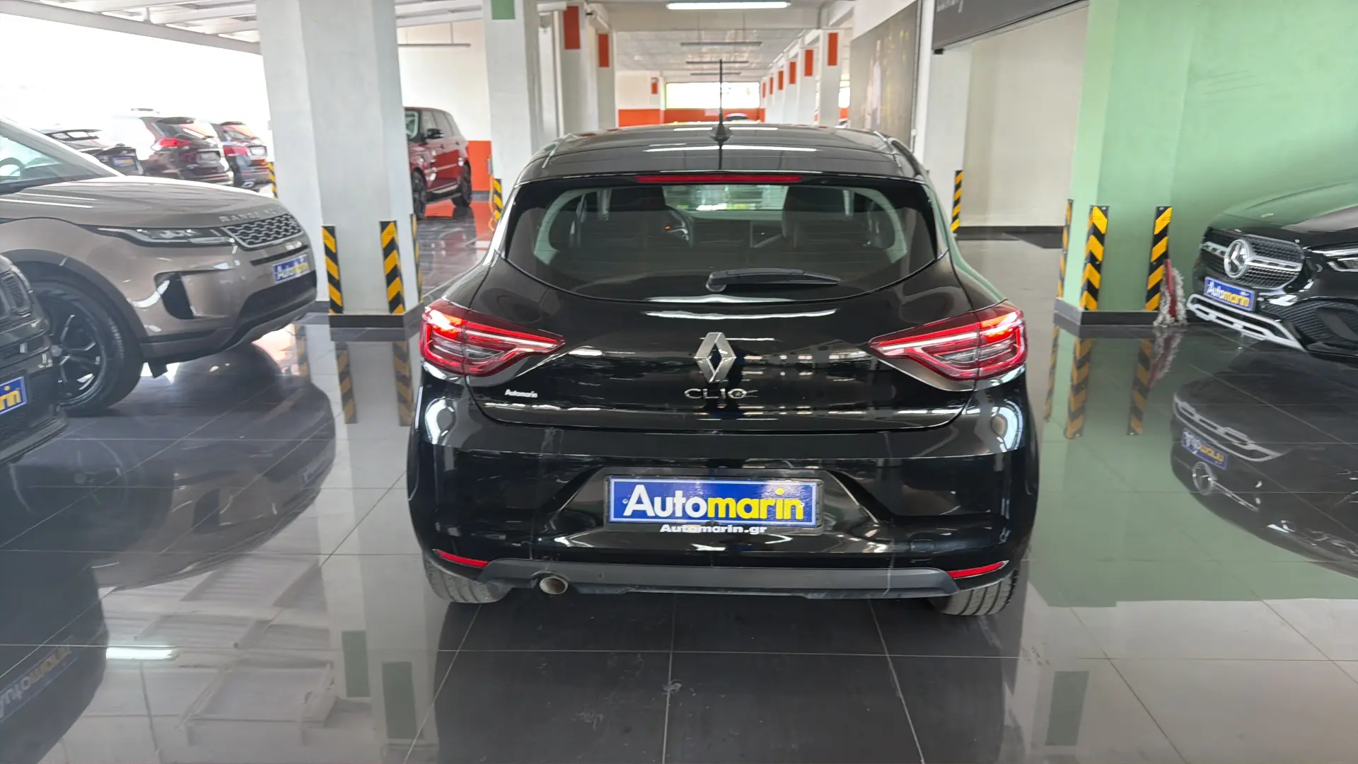 View 5 - Renault Clio - 2022