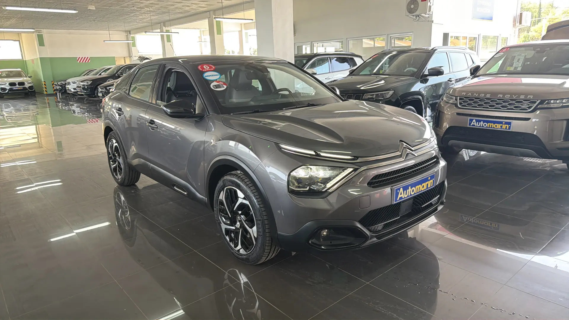 View 3 - Citroen C4 - 2021