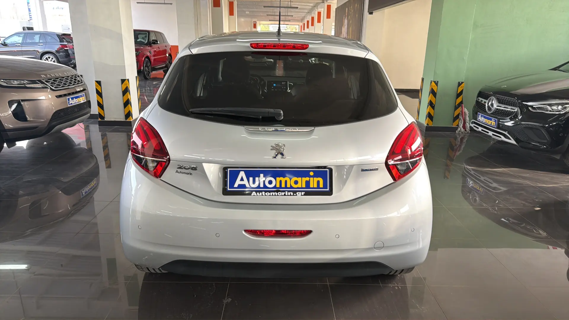 View 5 - Peugeot 208 - 2017