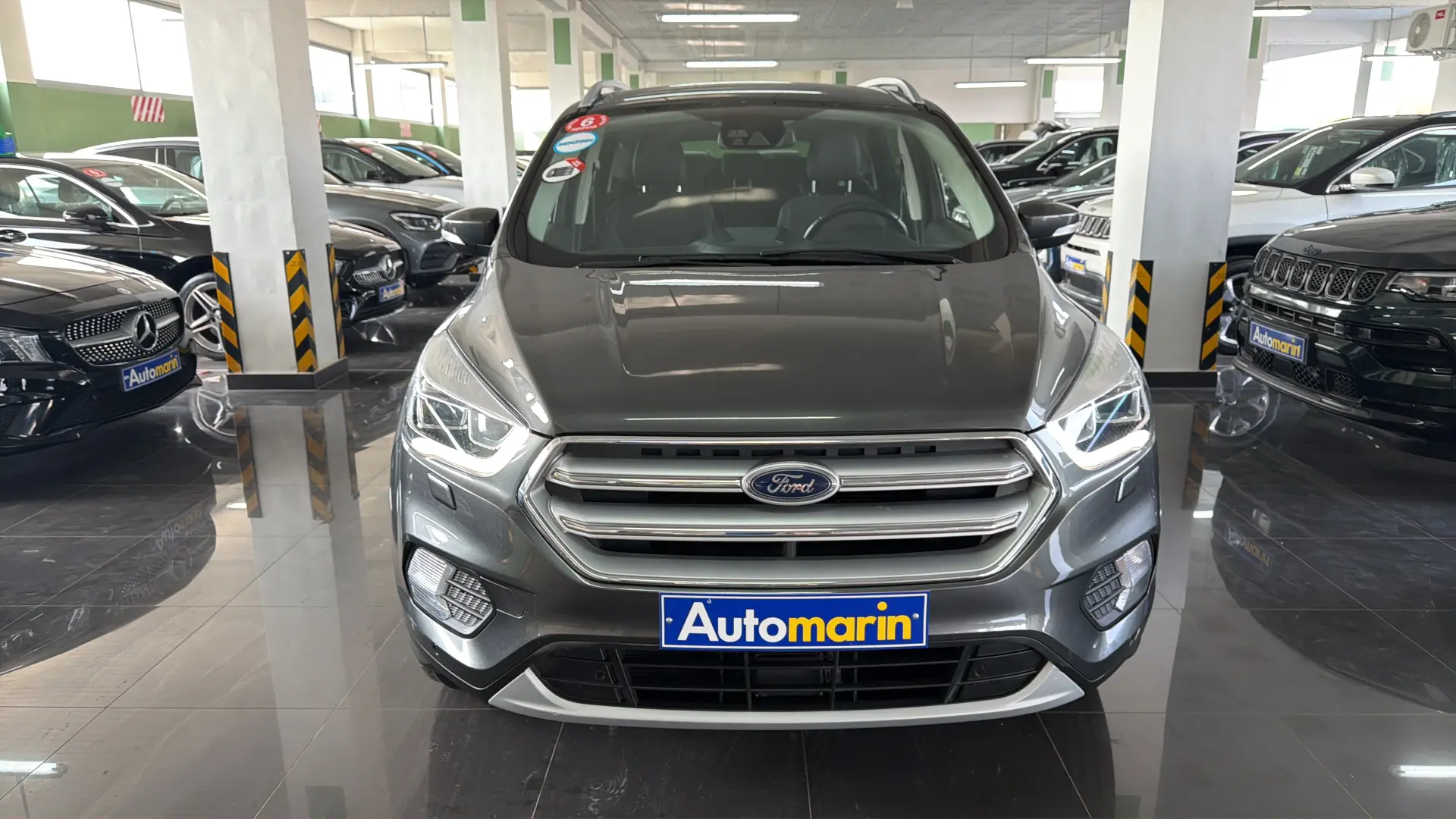 View 2 - Ford Kuga - 2018