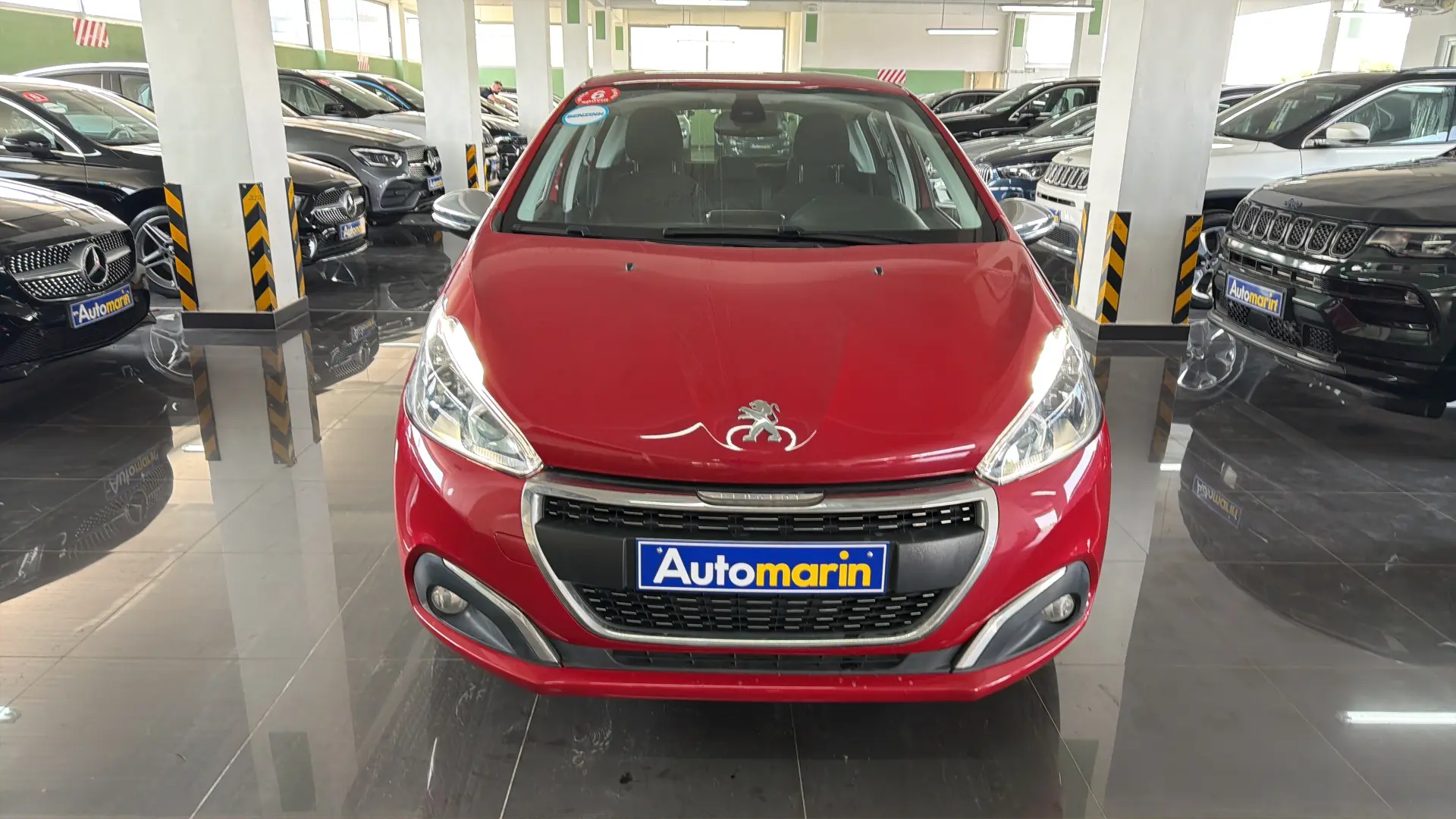 View 2 - Peugeot 208 - 2018
