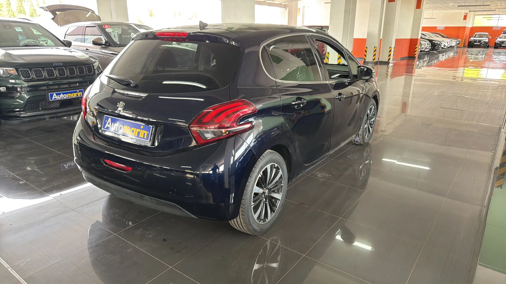 View 4 - Peugeot 208 - 2019