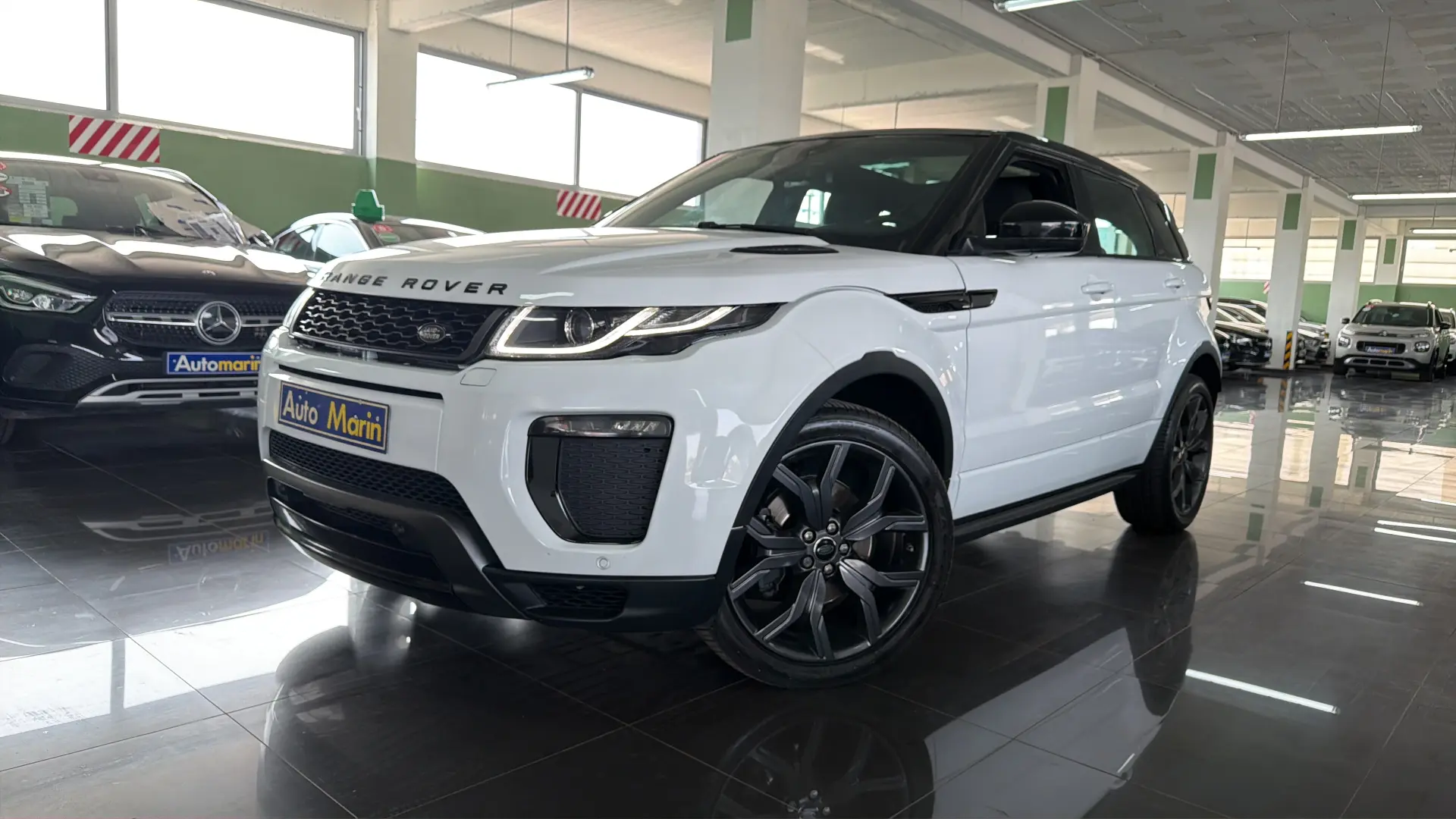 View 1 - Land Rover Range Rover Evoque - 2016