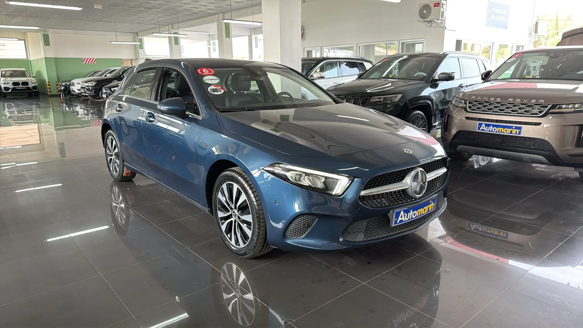 View 3 - Mercedes-Benz A 250 - 2021