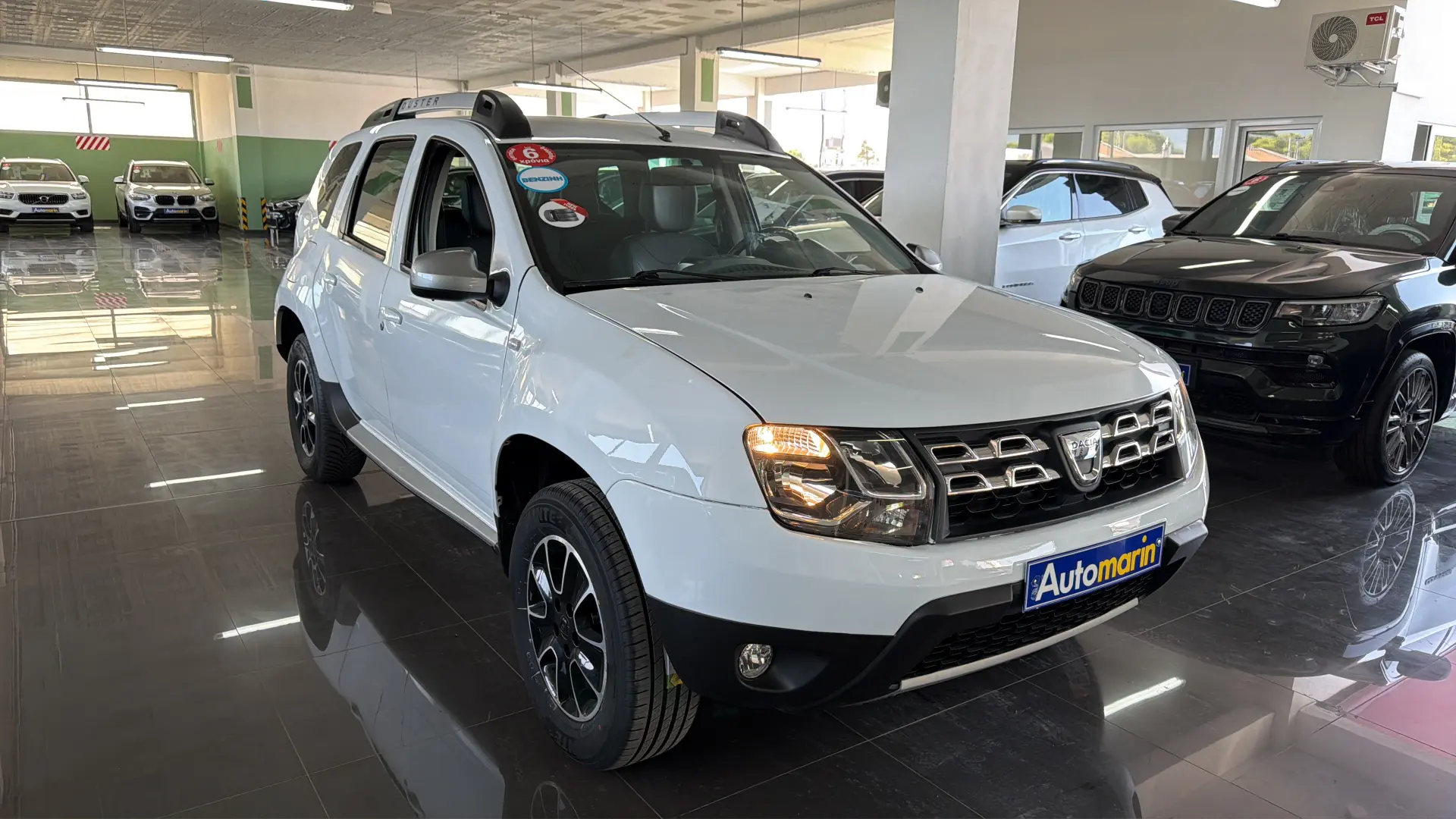 View 3 - Dacia Duster - 2016