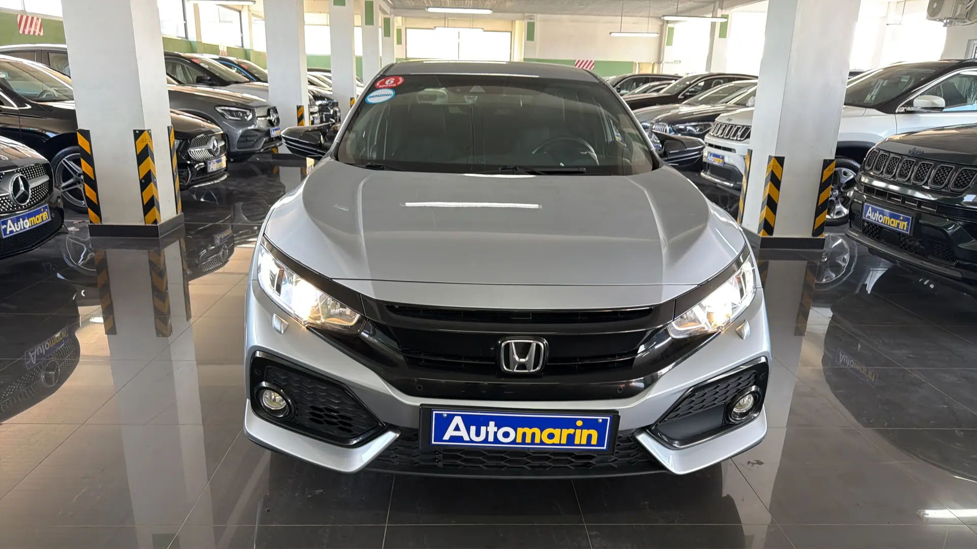View 2 - Honda Civic - 2017