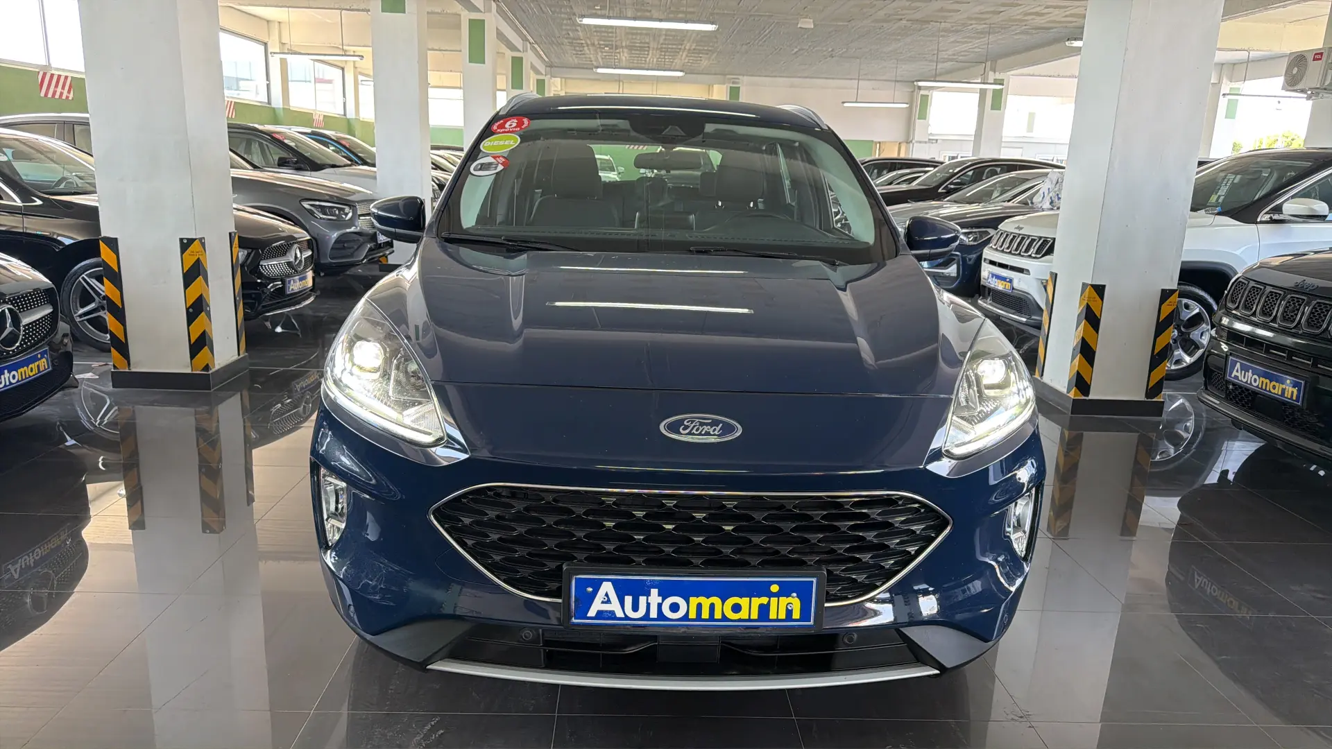View 2 - Ford Kuga - 2021