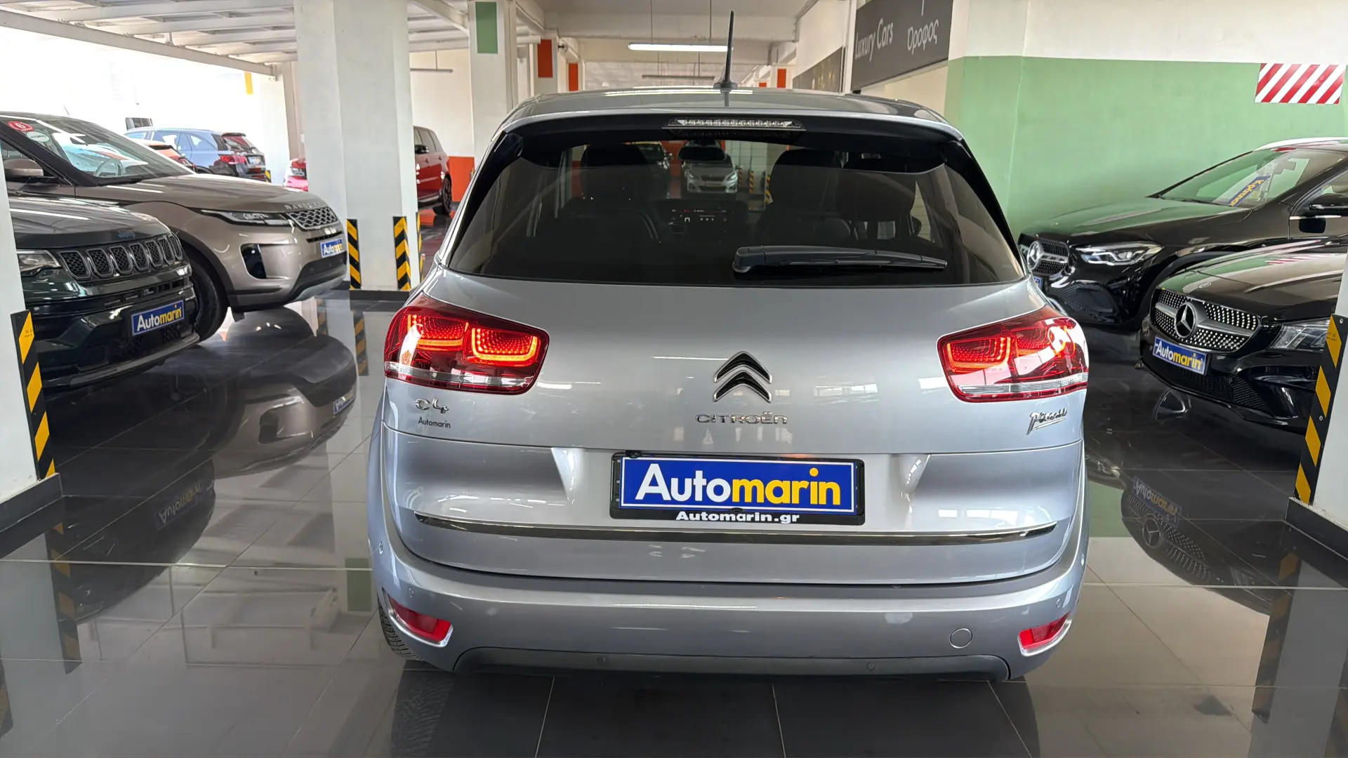 View 5 - Citroen C4 Picasso - 2018