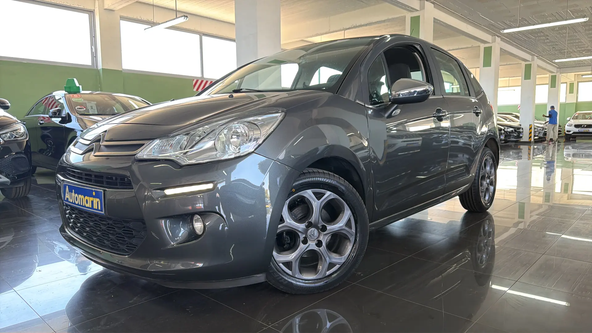 View 1 - Citroen C3 - 2016