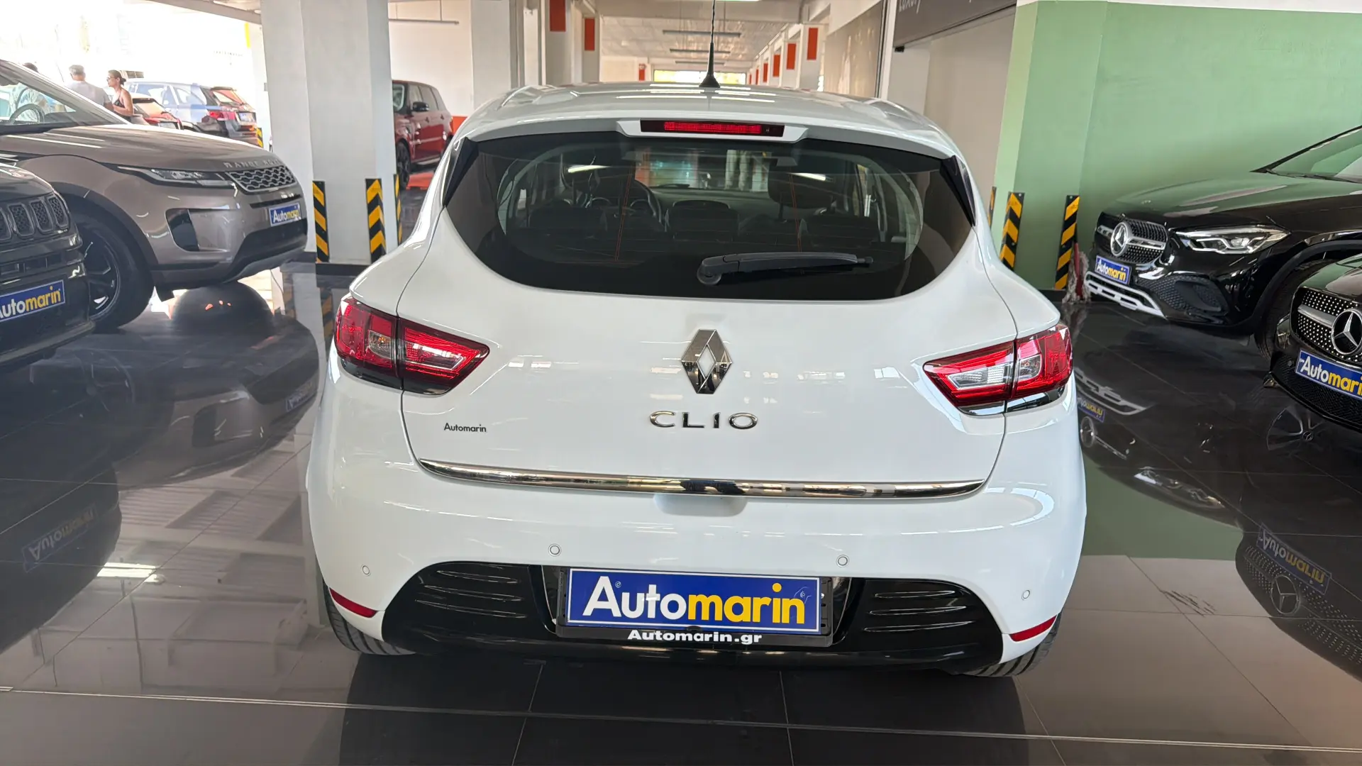View 5 - Renault Clio - 2019