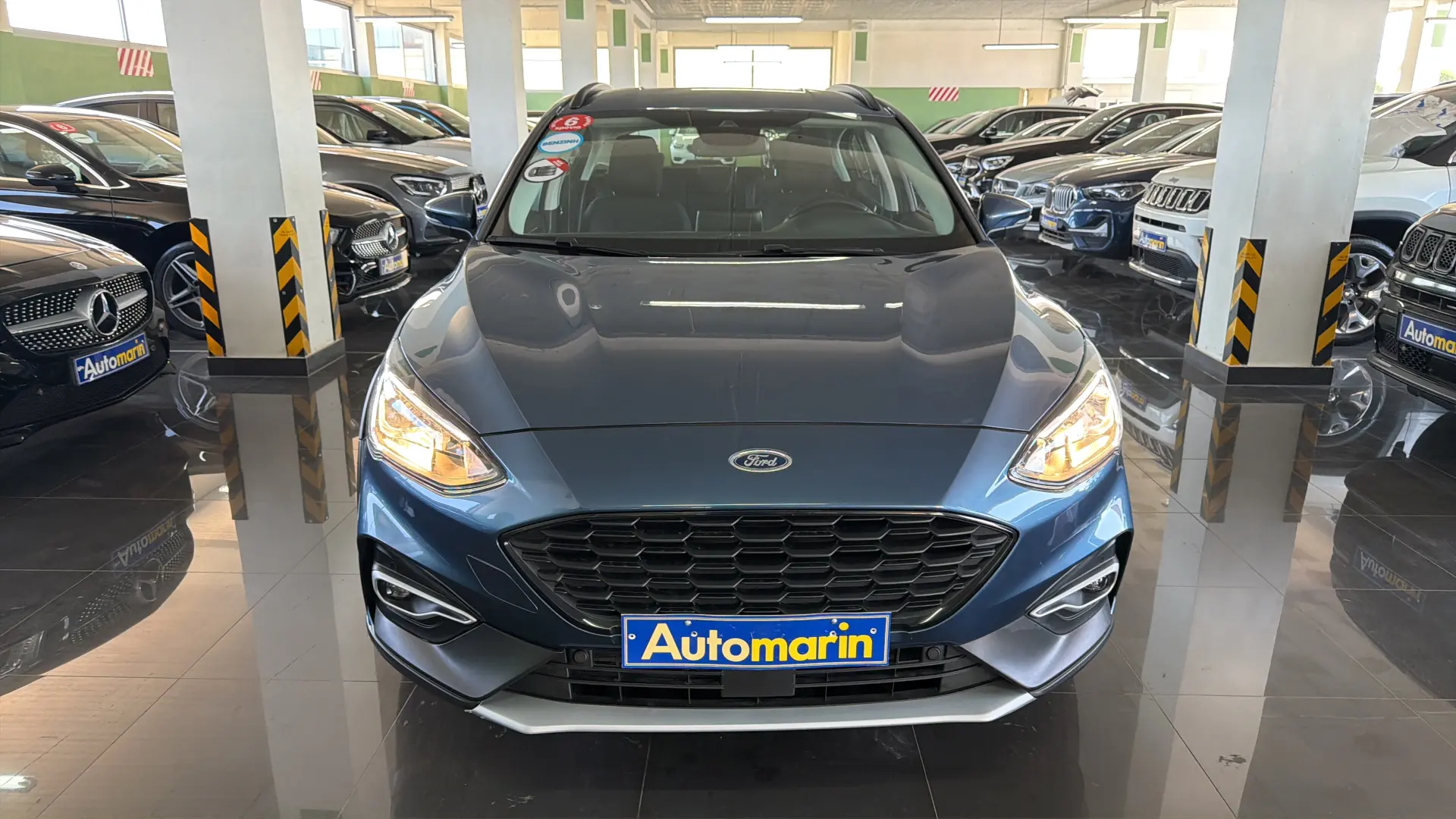 View 2 - Ford Focus - 2019